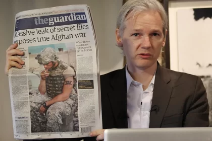 Julian Assange military documents WikiLeaks Australian press July 26 2010 - The Fourth