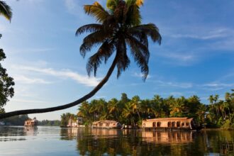 Kerala हुआ "Keralam" तो बंगाल ने भी की नाम बदलने की मांग