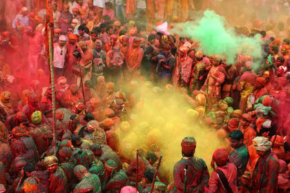 Holi 2026: 3 मार्च या 4 मार्च, कब मनाई जाएगी रंगों की Holi?
