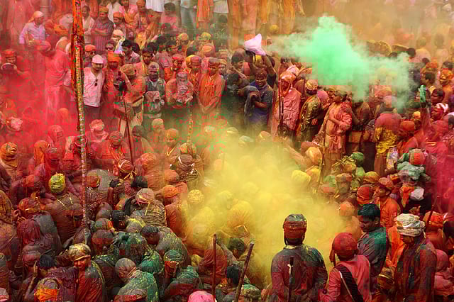 Holi 2026: 3 मार्च या 4 मार्च, कब मनाई जाएगी रंगों की Holi?