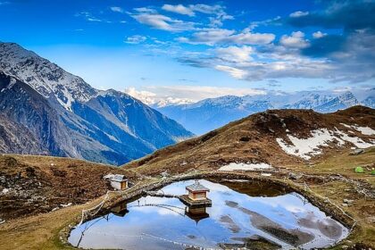 12 हजार फीट की ऊंचाई पर भगवान कृष्ण का अनोखा धाम, हिमालय में छिपा युल्ला कांडा मंदिर