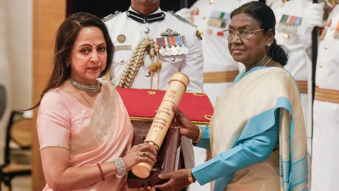 Harmanpreet-kaur-ne-kaise-tay-kiya-Padma-Shri-tak-ka-safar