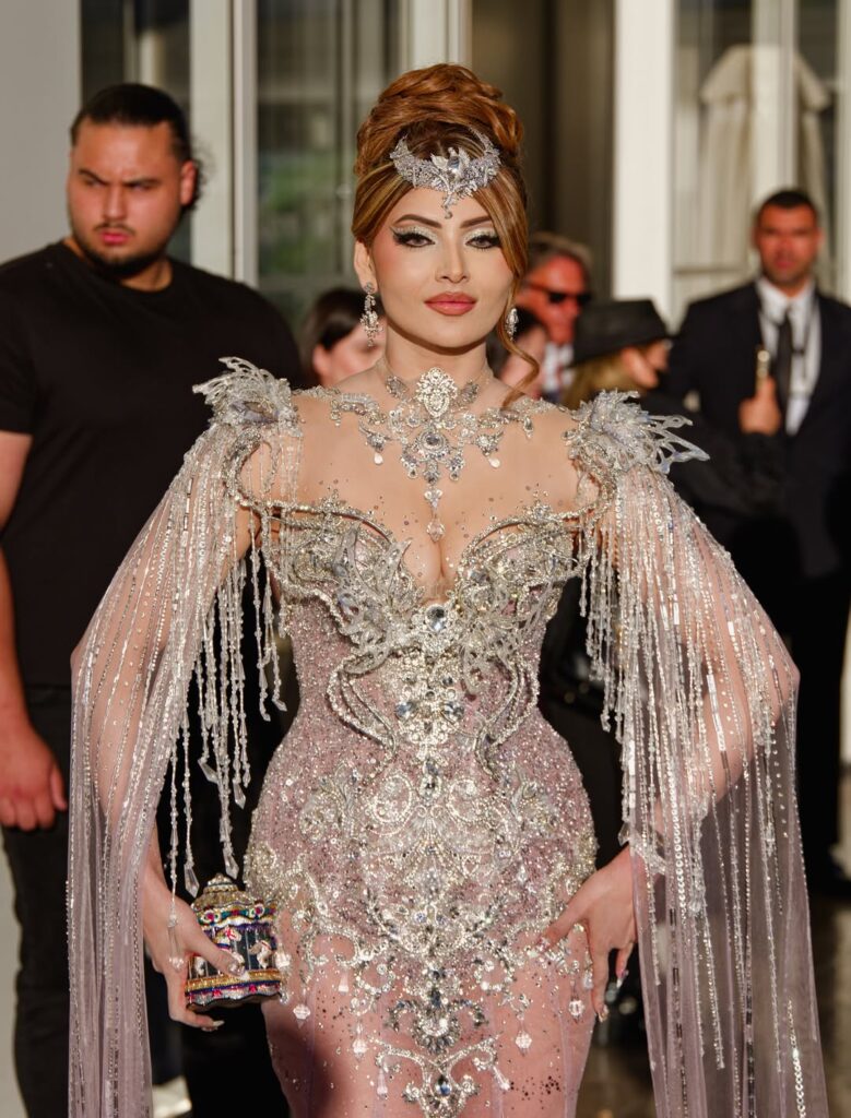 urvashi rautela at cannes 2026 v0 gne0by0oqt0h1 - The Fourth