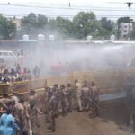 indore-me-kisano-ki-tractor-rally-par-police-karvayi