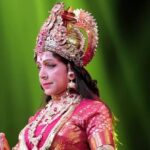 hema-malini-ne-77-ki-umr-me-nibhaya-mata-parvati-ka-kirdar